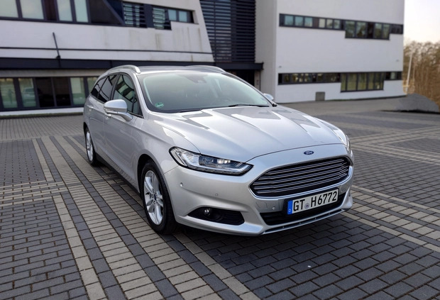 Ford Mondeo cena 62900 przebieg: 75000, rok produkcji 2018 z Szczecin małe 781